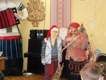 «Мастерская Деда Мороза» продолжает свою работу 2