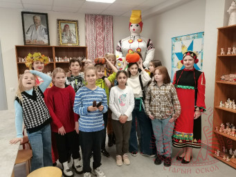 Урок народной культуры "Покров - натопи нашу хату без дров"