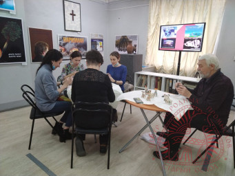 Семинар- практикум для мастеров декоративно-прикладного искусства "Игрушки сестер Гончаровых" 4