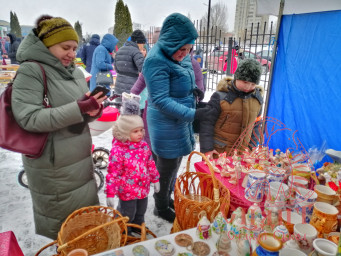 Центр народных промыслов принял участие в празднике "Масленичный переполох" 1