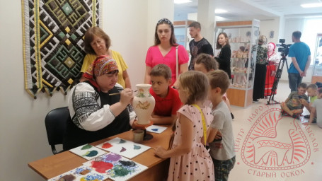 Мастер-шоу народных мастеров Белгородской области Сергуновой О.А. и Сергеевой А.В. 1