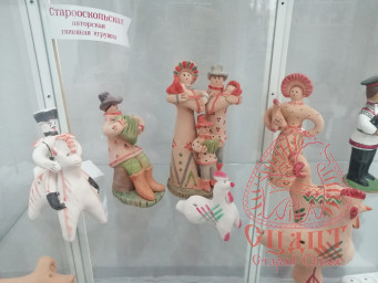 Открытие выставки-ретроспективы старооскольской глиняной игрушки "Посадские мотивы" 22