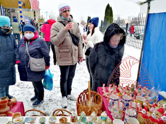 Центр народных промыслов принял участие в празднике "Масленичный переполох" 7
