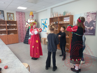 Урок народной культуры "Покров-натопи нашу хату без дров" 0