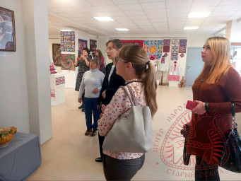 Областная выставка "Народный мастер-2022" продолжает свою работу. 0