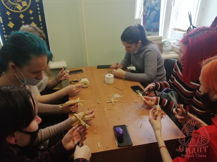 В Центре декоративно-прикладного творчества проходит ПРОИЗВОДСТВЕННАЯ ПРАКТИКА