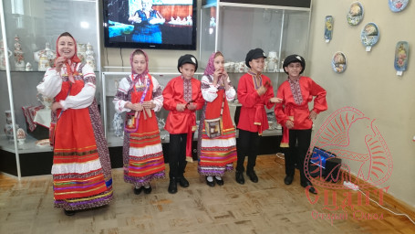 Открытие XII межрегиональной выставки гончарства и керамики "На круги своя..." Открытие XII межрегиональной выставки гончарства и керамики "На круги своя..."