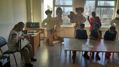 Урок народной музыкальной культуры "В гостях у гусляра" Урок народной музыкальной культуры "В гостях у гусляра"