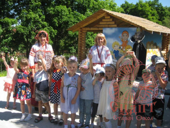 Флешмоб для детей  «Весёлый садовник»