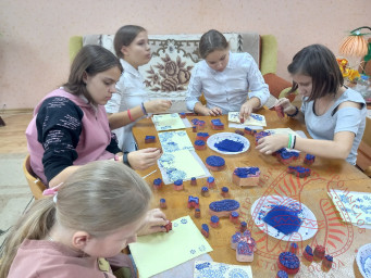 Творческая лаборатория "Художественная набойка по ткани" с мастер-классами 4